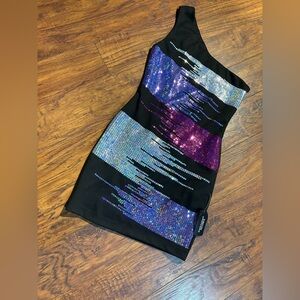 NWT Forever 21 women’s size S one shoulder sequin dress